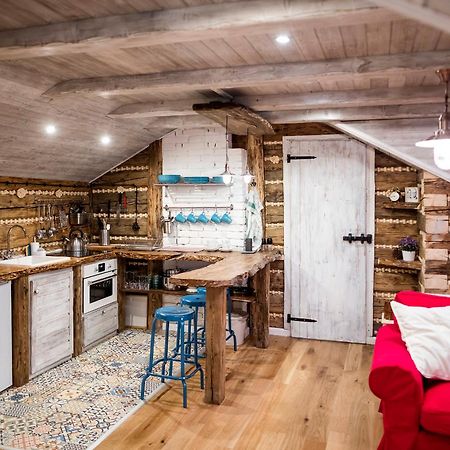 Apartman Nebe Dolni Lomna Exterior photo