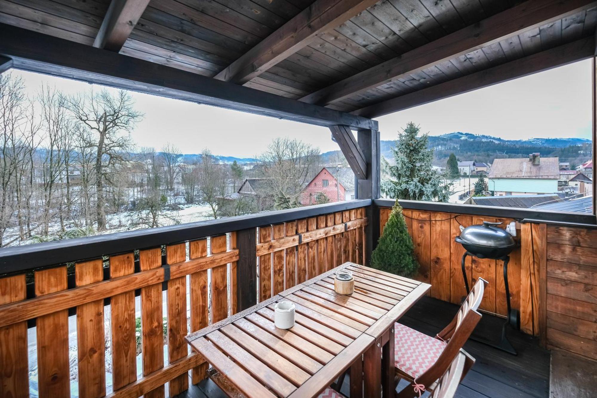 Apartman Nebe Dolni Lomna Exterior photo